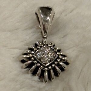 Lagos Pret A Porter Sterling Silver Diamond Daisy Clip Pendant